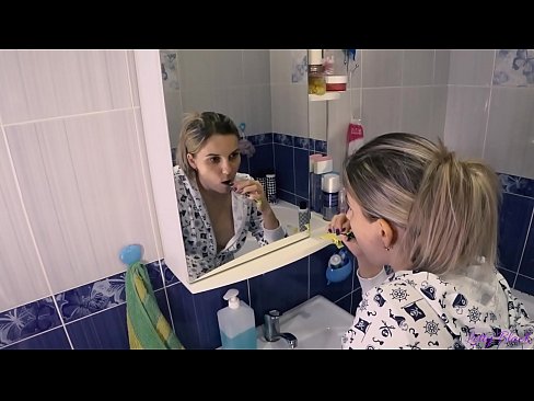 ❤️ Bidh Hack le òga ann am pajamas a’ crìochnachadh cum beòil ann an asal - letty black ❤️❌  Pornagrafaidheachd breagha  aig gd.makesexnotwar.ru
